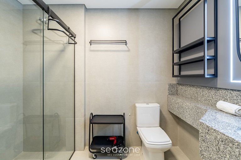 Studio moderno y completo frente al HU VTD0109