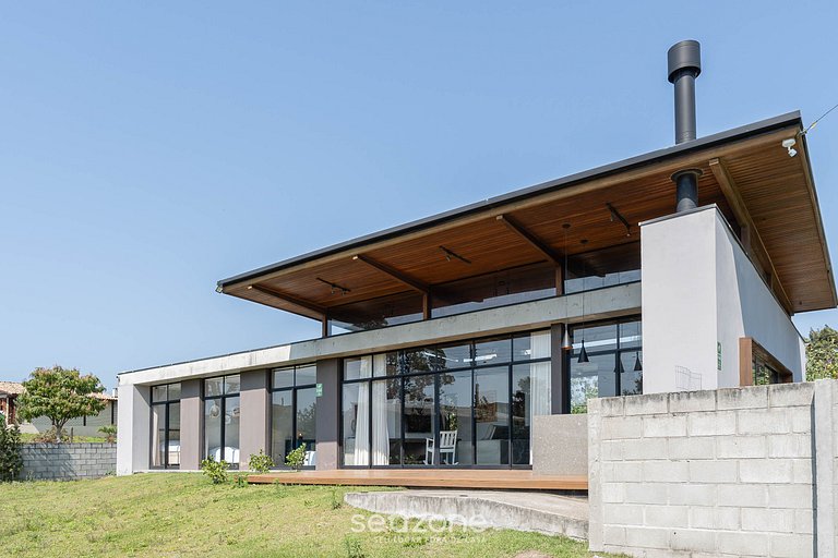 Casa con barbacoa en Imbituba-SC EGI001