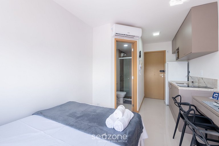 Conforto Moderno em cond. c/ piscina HFO0208