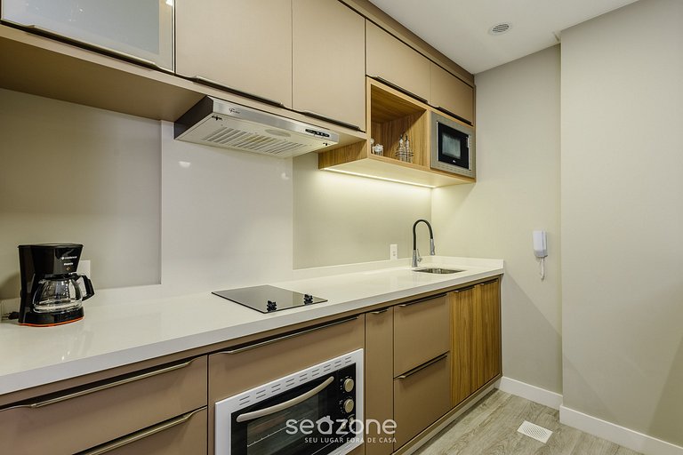 Apto em cond. c/ piscina a 350m da Praia - IFT1208