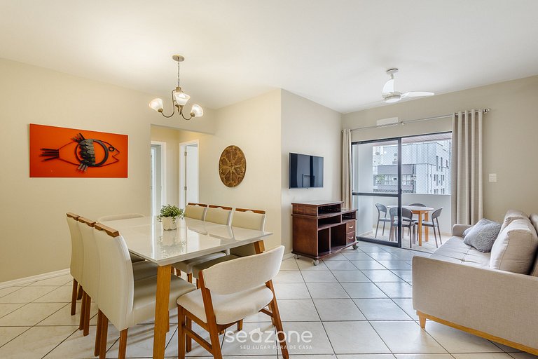 Apto c/ varanda e churrasq. a 200m do Mar RDT1004