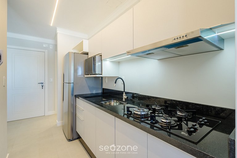 Apto c/ Churrasqueira a 700m da Praia VNV0801