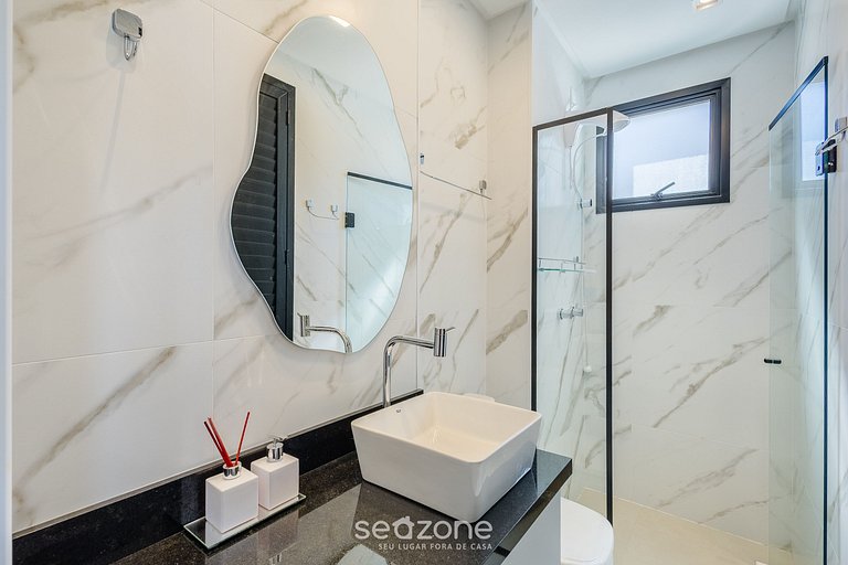 Apto con barbacoa a 700m de la playa VNV0801