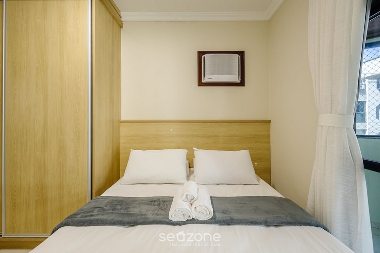 Apto c balcón y parrilla en cond frente mar UAR301