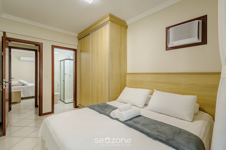 Apto c balcón y parrilla en cond frente mar UAR301