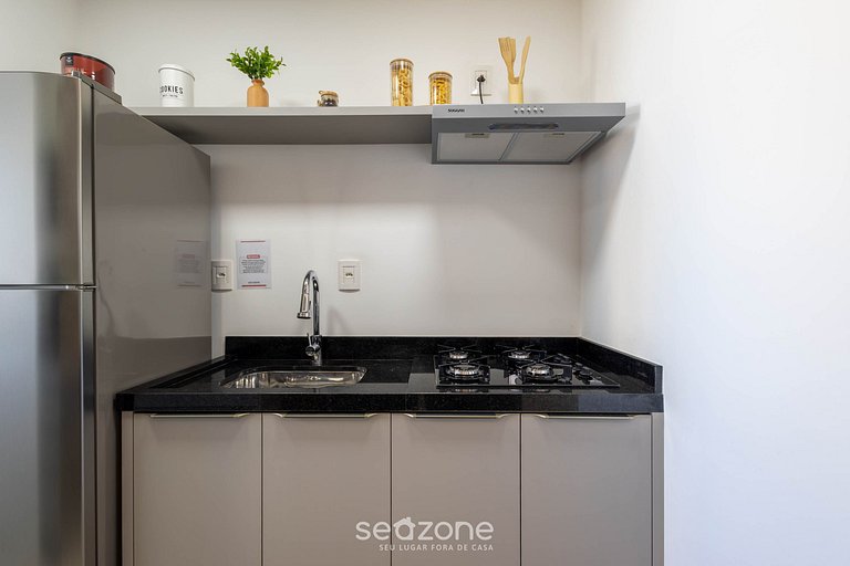 Apto c/ Churrasqueira a 400m da Praia CARA0501