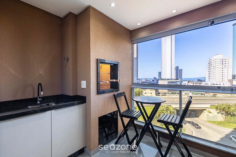 Apto c/ Churrasqueira a 400m da Praia CARA0501