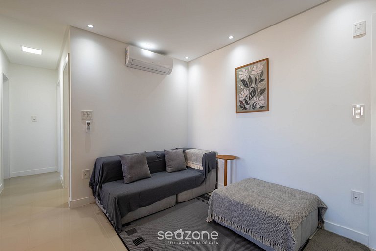 Apto c/ Churrasqueira a 400m da Praia CARA0501