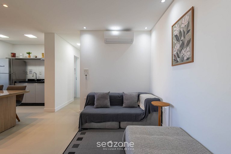 Apto c/ Churrasqueira a 400m da Praia CARA0501