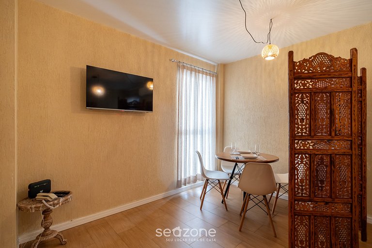 Estudio completo en el centro de Floripa EOX0705