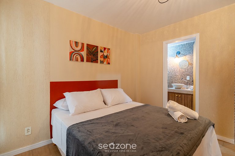 Estudio completo en el centro de Floripa EOX0705