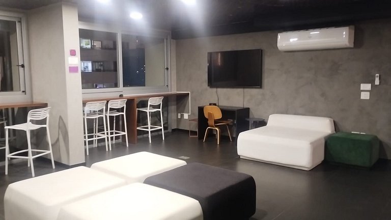 Estudios en condominio con gimnasio en Indianópolis - COI