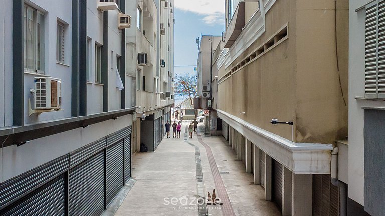 Apto Funcional a 120m da Praia em BC | CEC0302