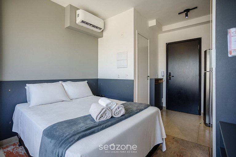 Estudio con piscina y cerca del metro FRE2112