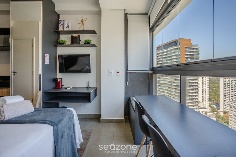 Estudio con piscina y cerca del metro FRE2112