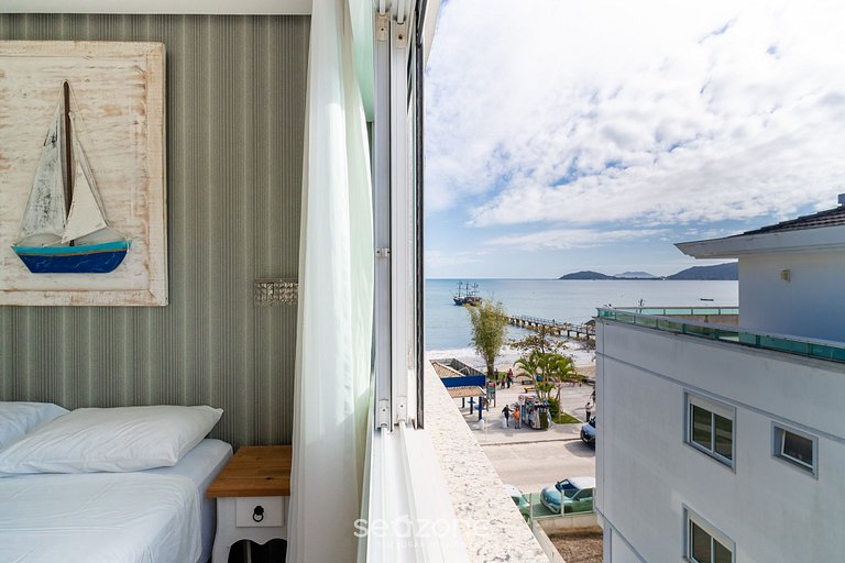 Apto c/ Vista Mar em Frente à Praia PGL0301