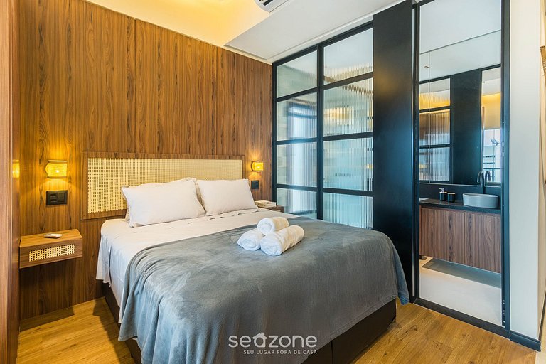 Estudio con vista lateral al mar LIV1712