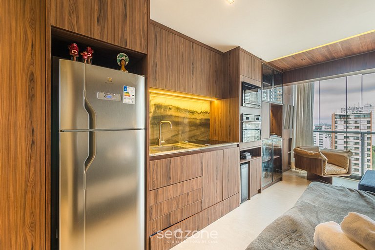 Estudio con vista lateral al mar LIV1310