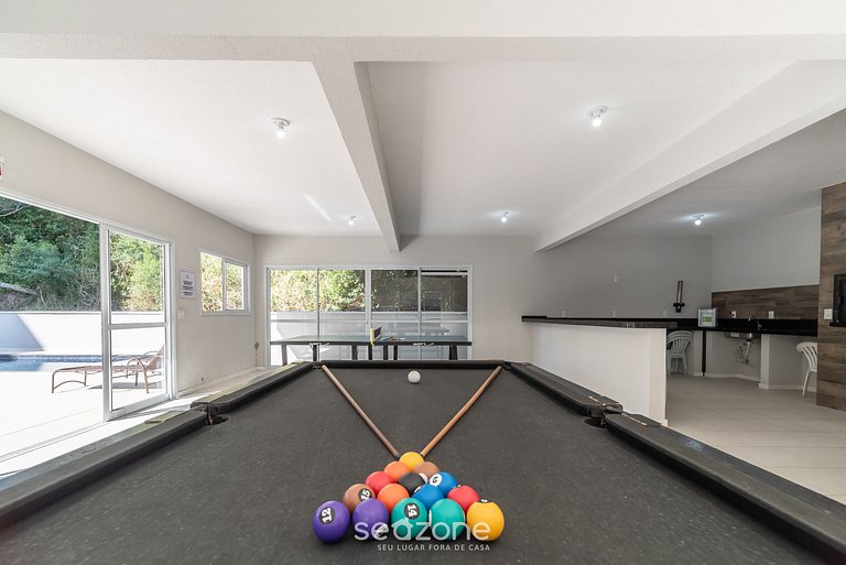 Apartamentos a 140m da praia Floripa-SC IAPs