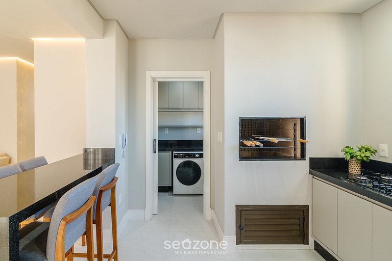 Depto con parrillero a 100 m de la playa EVR1403