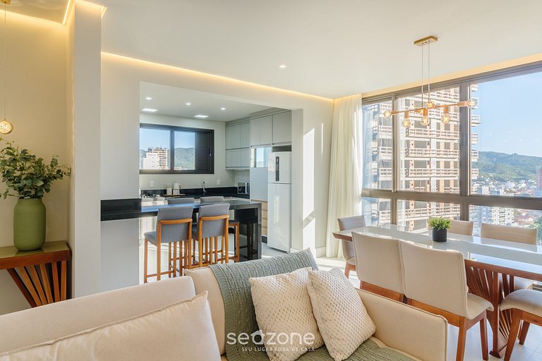 Apto c/ churrasquera a 100 m da Praia EVR1403