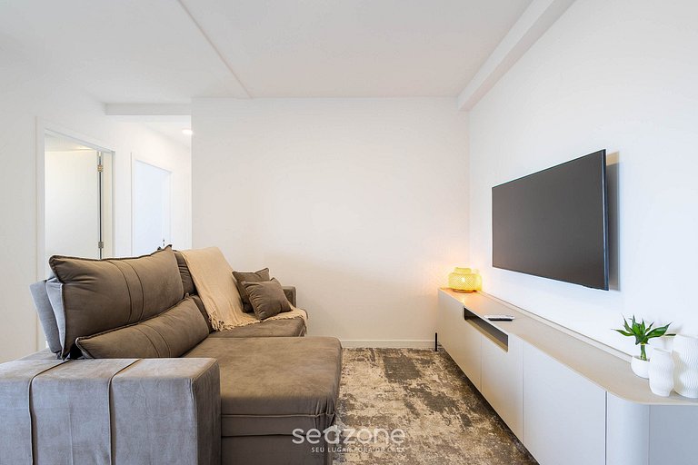 Apto 2Q c/ varanda churrasq. e vista mar - SKL1204