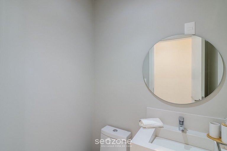 Apto c/ churrasquera a 100 m da Praia EVR1403