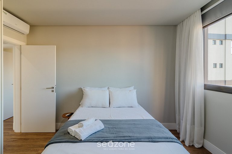 Depto con parrillero a 100 m de la playa EVR1403