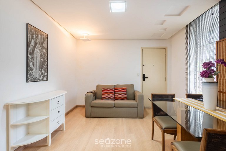 Apartamento moderno com auto check-in SQS0108
