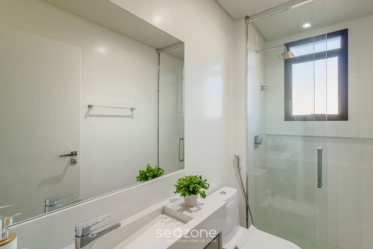 Apto c/ churrasquera a 100 m da Praia EVR1403