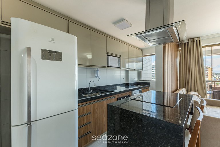 Apto c/ vista mar em prédio c/ piscina MMD0605