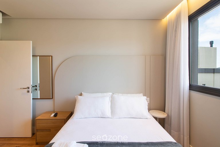 Apto com 2 Suítes a 100 m da Praia EVR1703