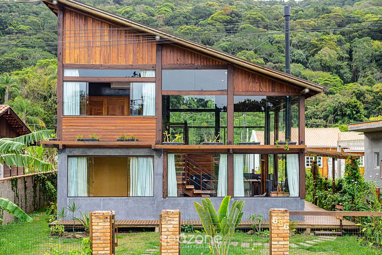 Casa vacaciones: estilo comodidad Bombinhas EMB686