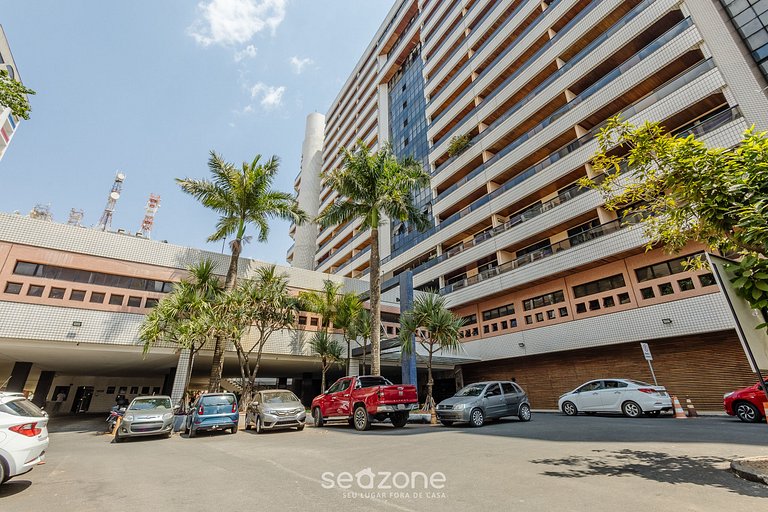 Apto em Cond. c/ Piscina na Asa Sul BHE0405