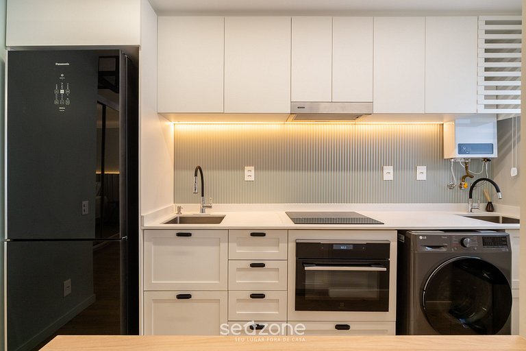 Estudio completo a pocos pasos de la playa KPL0806