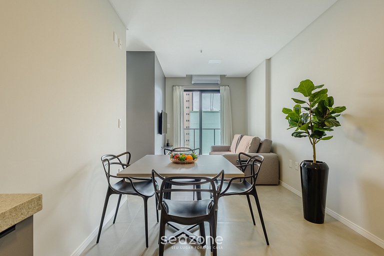 Apto em cond. c/ piscina a 220m da Praia FFS1401