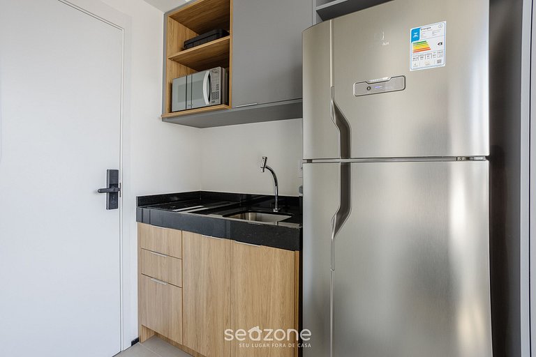 Studio em cond. c/ academia, 400m do Metrô ODM1203