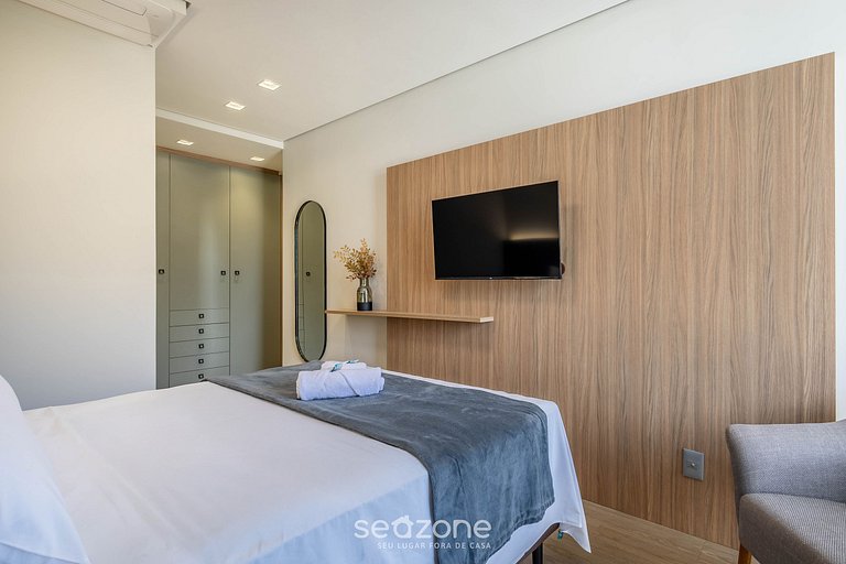 Apto c/ Churrasq. em Condo c/ Piscina TSO0403