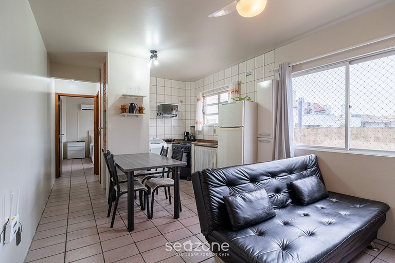 Apto a 700m da Praia em Floripa HYP0202