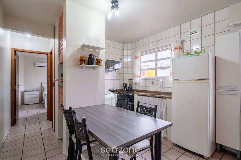 Apto a 700m da Praia em Floripa HYP0202