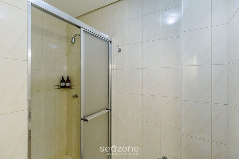 Apto 2 Quartos c/ Churrasq. e Garagem ROY0401