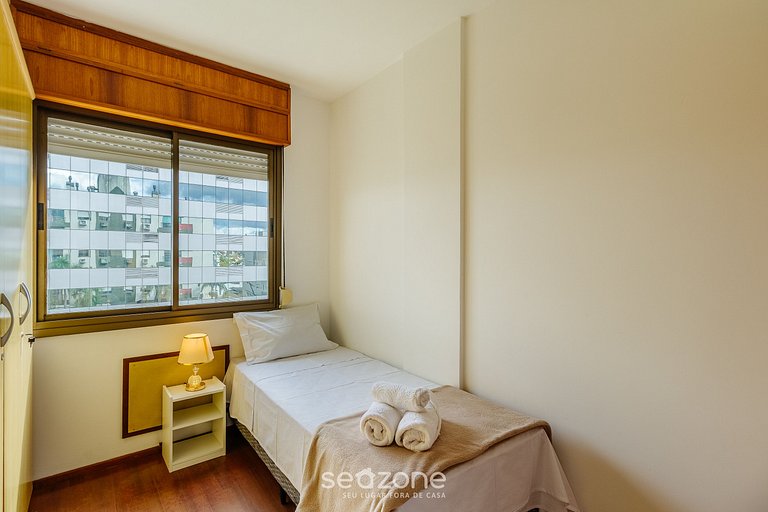 Apto 2 Quartos c/ Churrasq. e Garagem ROY0401