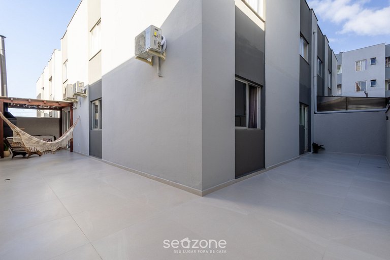 Apto c/ Churrasqueira a 230 m da Praia SHA0104