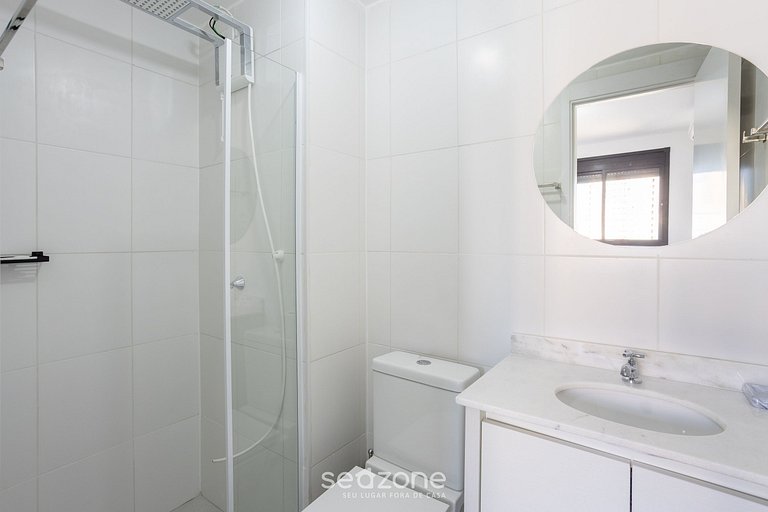 Studio c/ varanda em prédio c/ piscina VBV0616