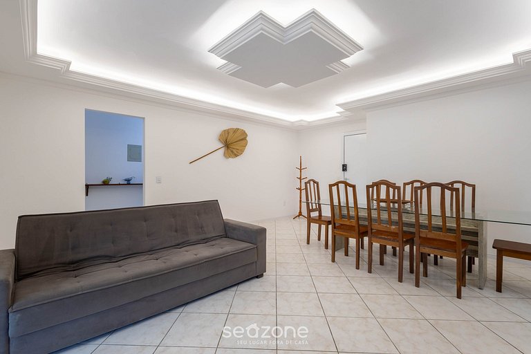 Apto c/ varanda e churrasq. a 290m do mar CAU0199