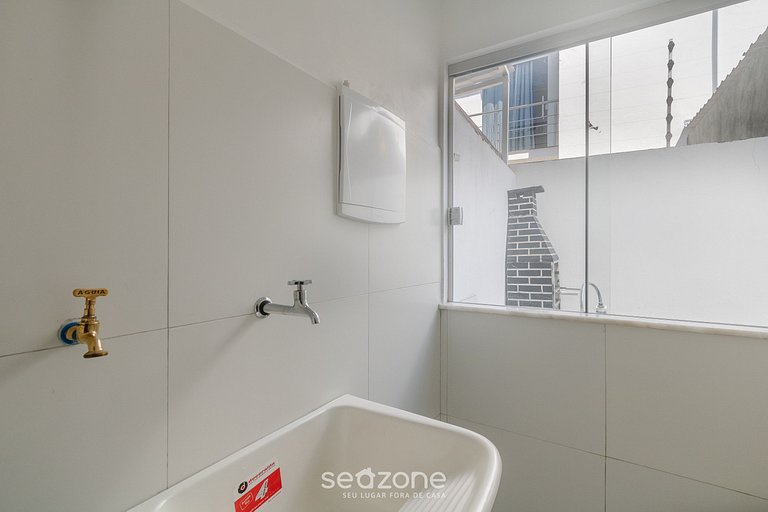 Apto 4 habitaciones en cond. con piscina VIF0104