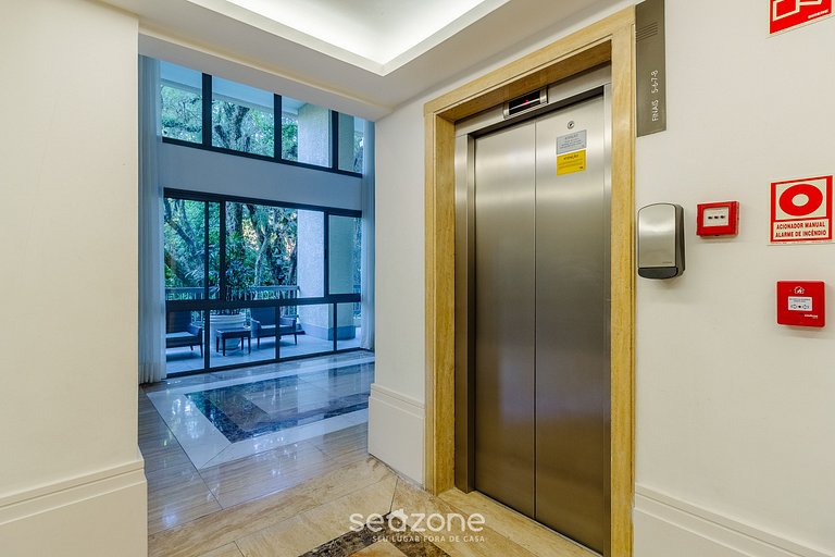 Apto Moderno c/ Churrasq. e Garagem UCR0505