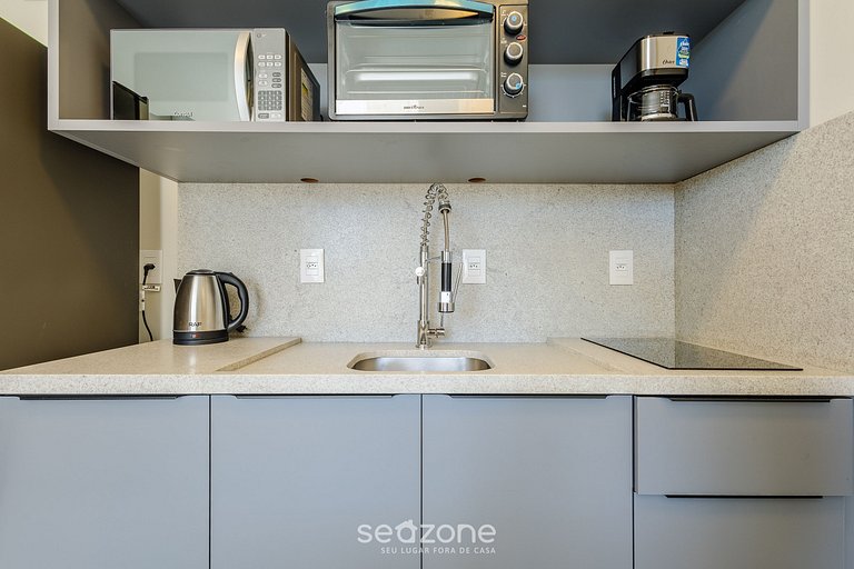 Studio c/ varanda a 220m da Praia FFS1405