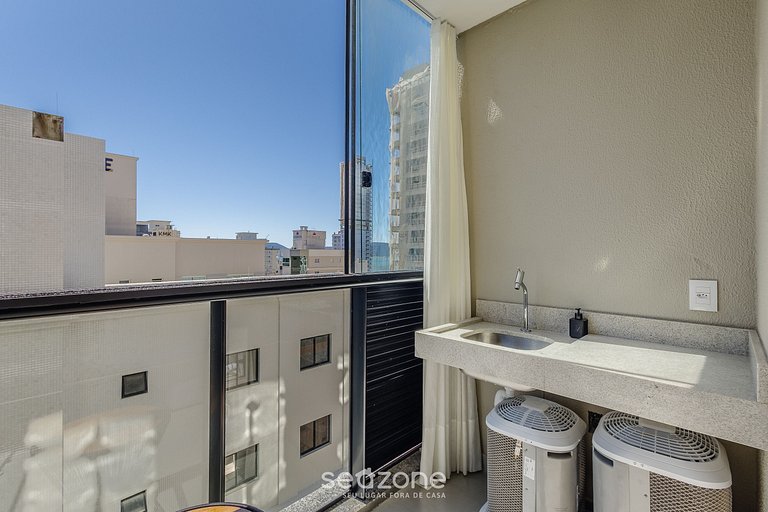 Studio c/ varanda a 220m da Praia FFS1405