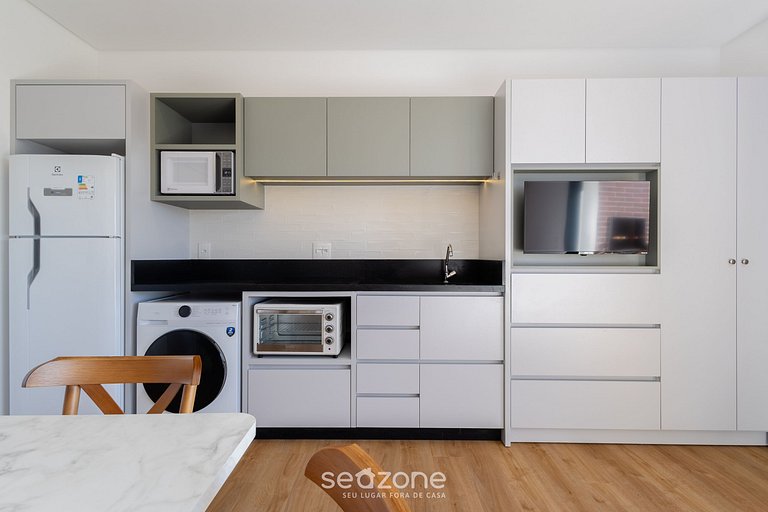 Estudio c balcón y parrilla 180 m del mar SFR0412